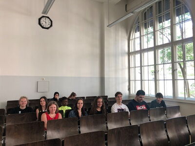 Unsere Schüler*innen im Hörsaal